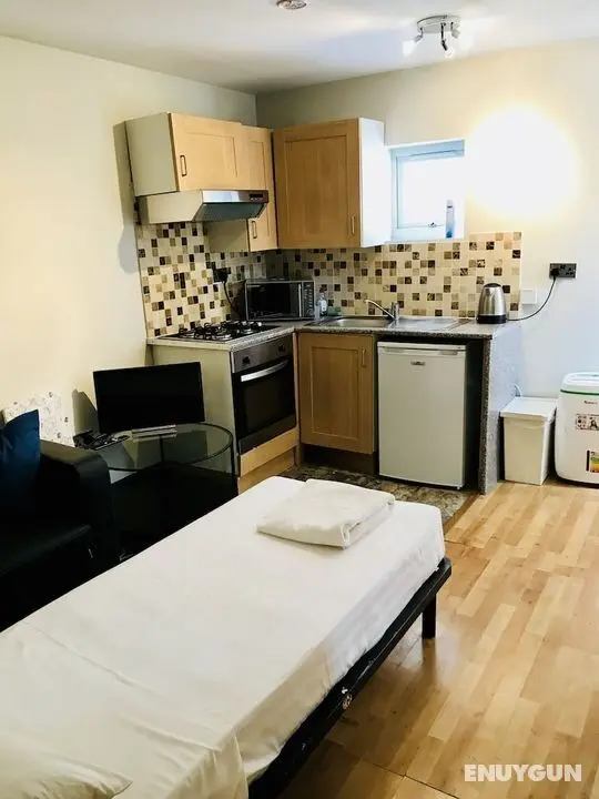 35 Swinton Street - Öne Çıkan Resim