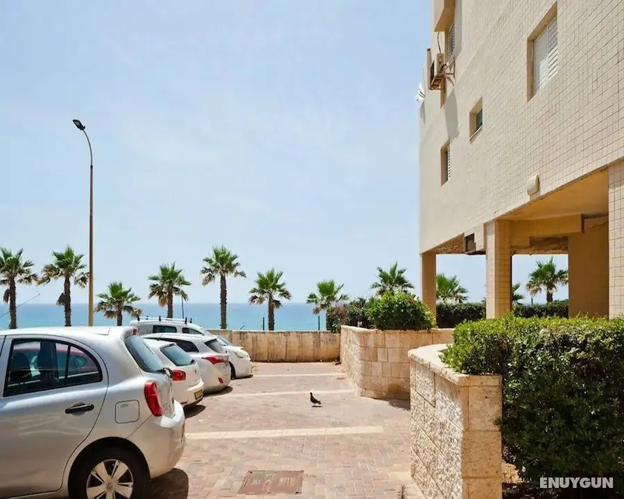 3BR Apt Beach View Best Loc Bat-Yam - Öne Çıkan Resim