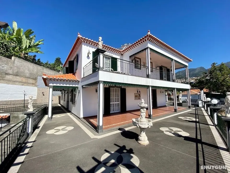 4-bed Beautiful Villa w/ View and Private Parking - Öne Çıkan Resim