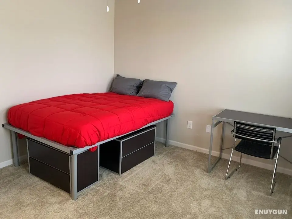 4 Bedroom Cozy House near City Attractions - Oda