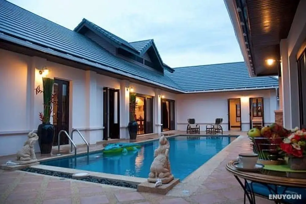4 Bedroom Private Bali Style Villa HH1 - Öne Çıkan Resim