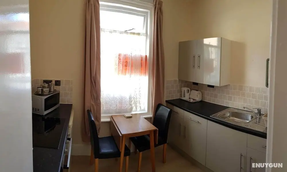 4 Berth, Ground Floor Flat - Öne Çıkan Resim