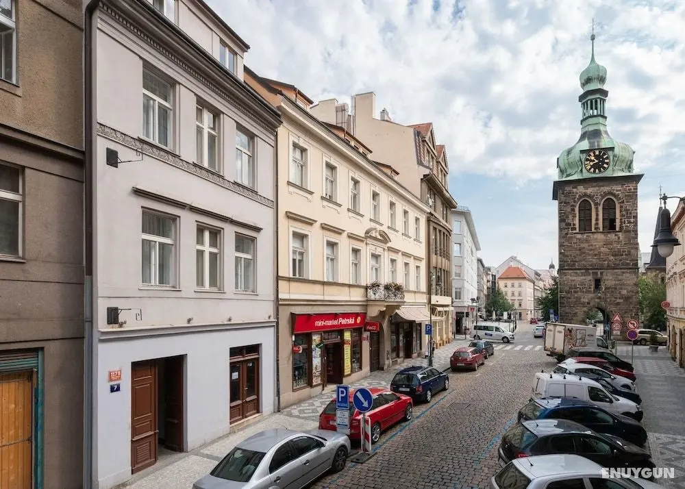 4 Elements Apartments by Prague Residences - Konum Öne Çıkanlar