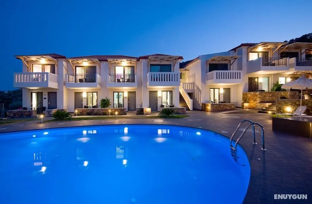 4 Epoches hotel - Havuz