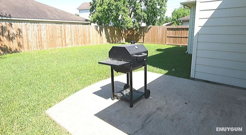 4Bdrm 2.5Bath 10Beds - Sugarland Fresno - Oda Düzeni