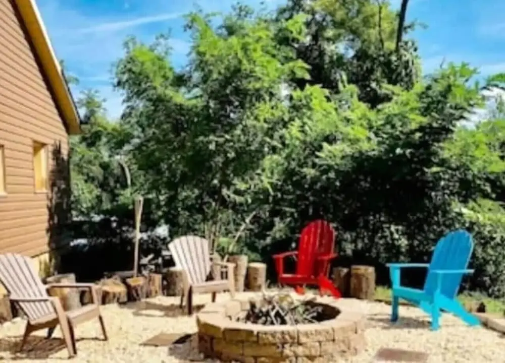 4BR Chalet with Seasonal Pool Hot Tub - Öne Çıkan Resim