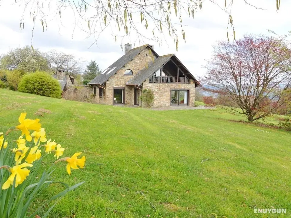 Villa With 5 Bedrooms and 4 Bathrooms With a Beautiful View on the Ardennes - Öne Çıkan Resim