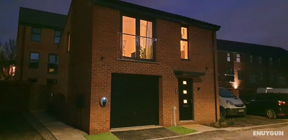 5 Star Small Cosy Luxury House Lakeside Doncaster - Öne Çıkan Resim