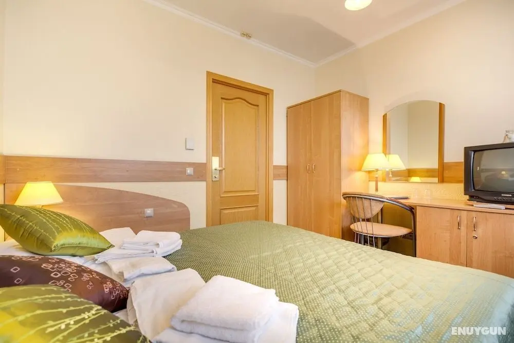 #513 OREKHOVO APARTMENTS with shared bathroom - Öne Çıkan Resim