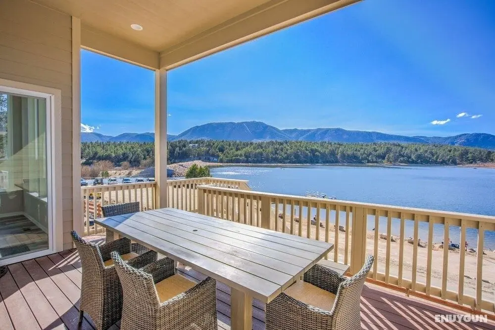 5BD Lakeside Mountain Spectacularhot Tubluxury - İç Mekan