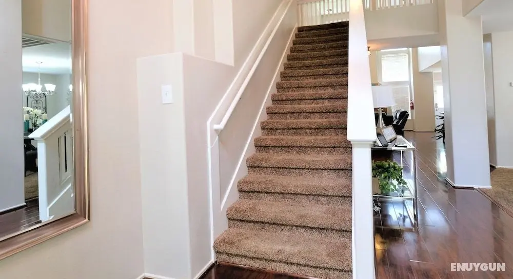 6Bdrm 3.5Bath 10Beds - GRAND TEXAS SIZED - Lobi