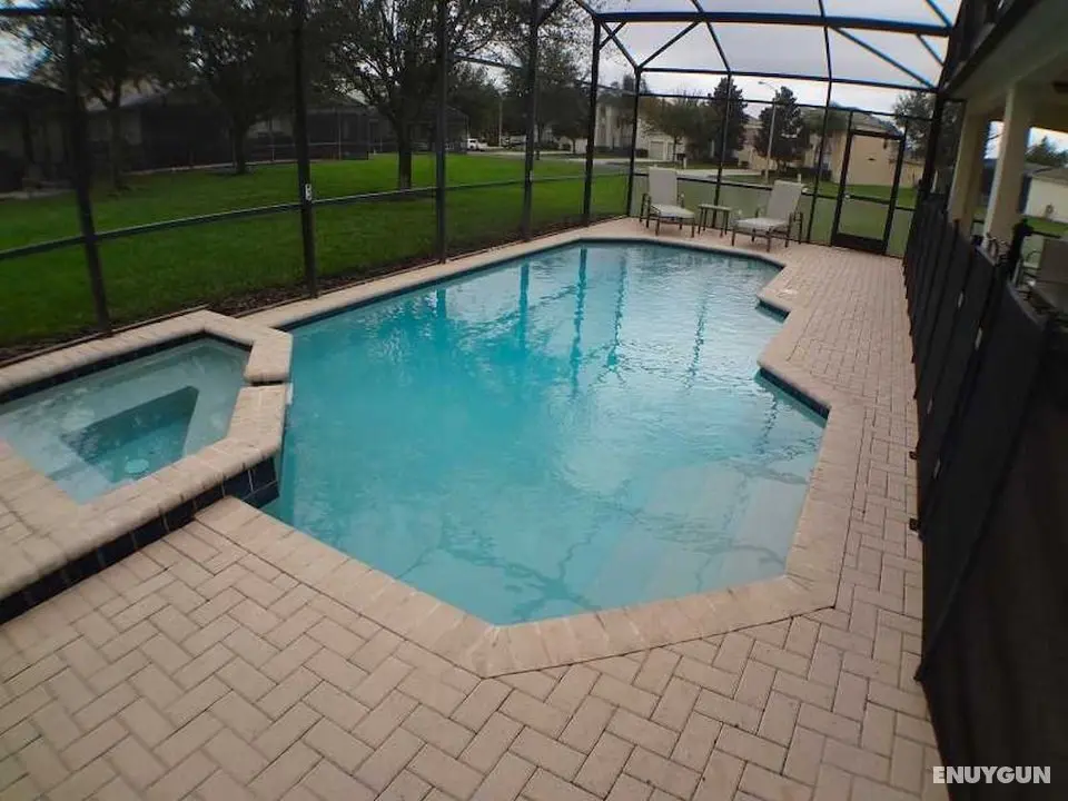 6BR 4BA Home in Windsor Hills by CV-2601 - Havuz