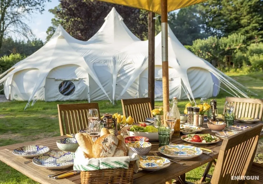 8-bed Lotus Belle Mahal Tent in The Wye Valley - Öne Çıkan Resim