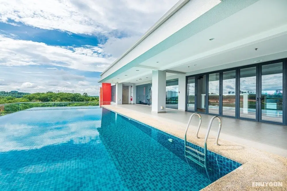 8500SF Rooftop Pool & Gym at Cyberjaya - Havuz