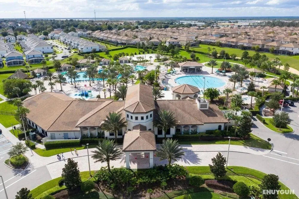 8997 SD - Champions Gate - Resort Style 5 Bedroom - Oda