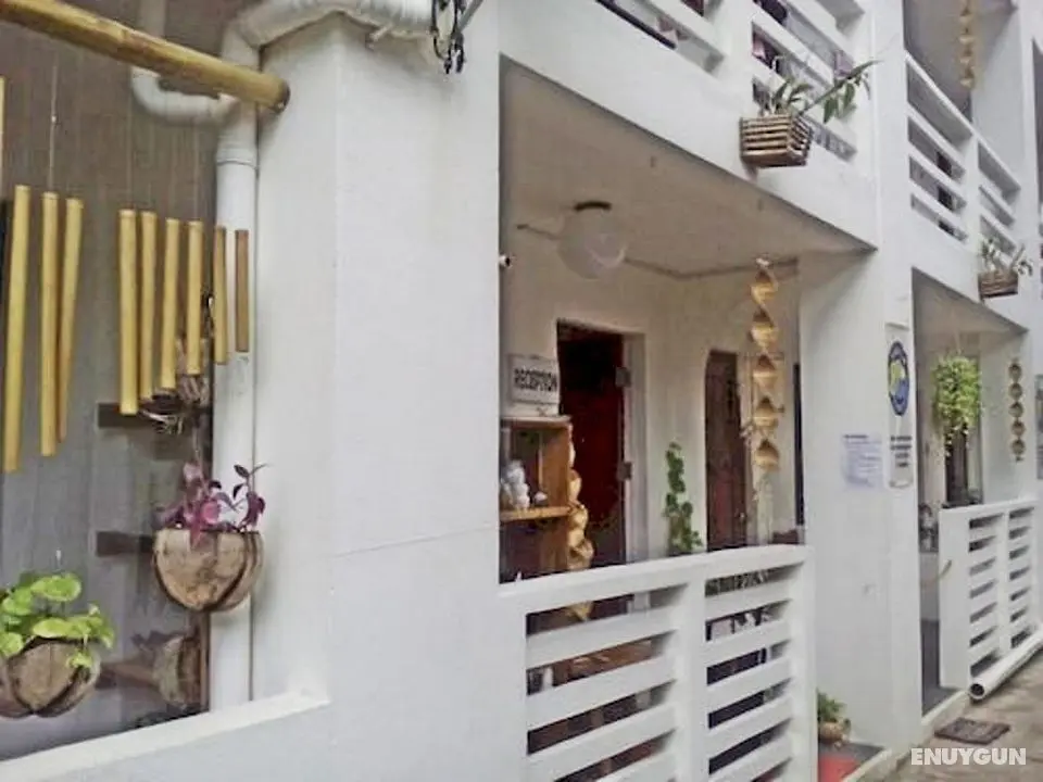 8Colors Beach House - Dış Mekanlar