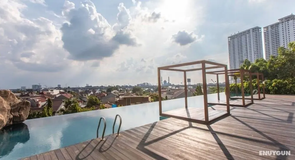 8rooms@ Grand Kamala Lagoon - Havuz