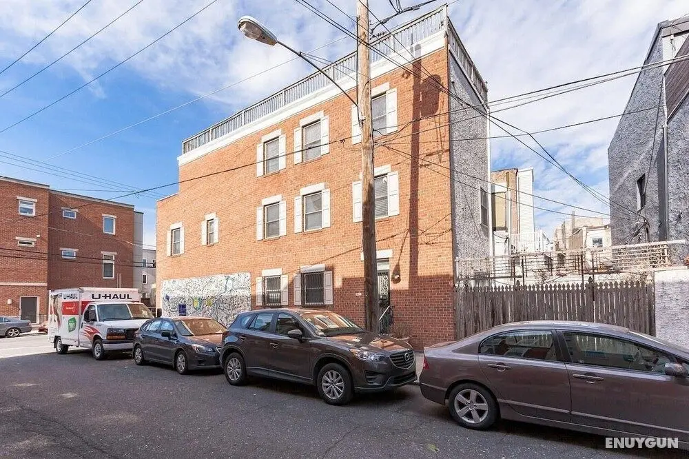 917 S 8th St. · Stylish 3 Bedroom Home in Bella Vista - Dış Mekan