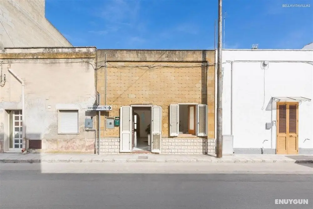 920 Casa Angiulina in San Pancrazio Salentino - Oda