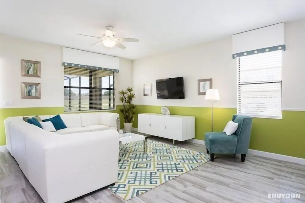 9BR 5BAroom Pool Home in Champions Gate - Öne Çıkan Resim