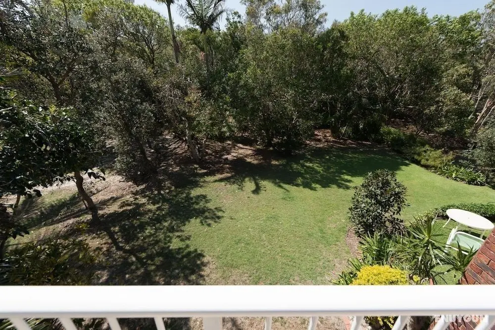 A Beach Break - 1/90 Lorikeet Drive - Oda Manzaraları