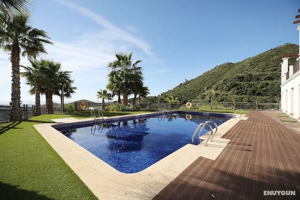 A Beautiful Modern Two Bedroom Villa - Öne Çıkan Resim