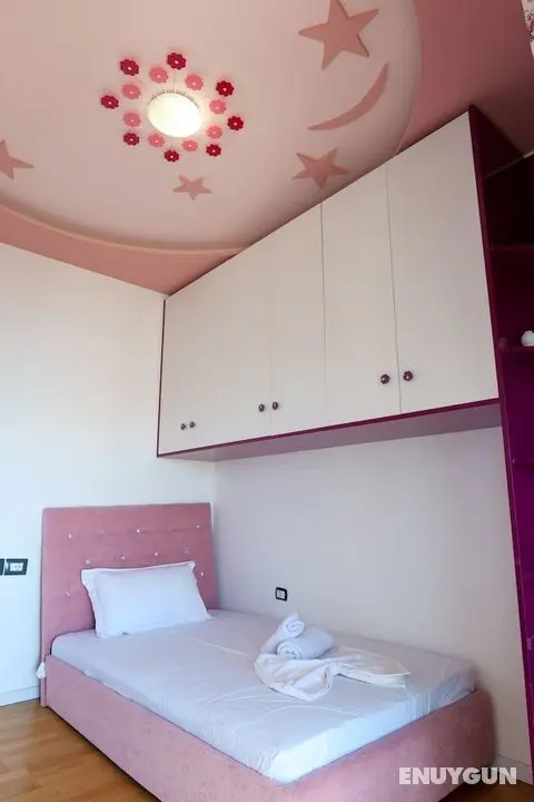 A Luxury 3-bedrooms Apartment Sarande 21 - Oda