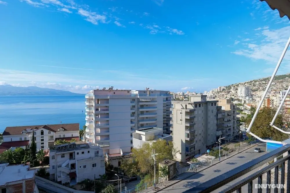 A Luxury 3-bedrooms Apartment Sarande 21 - Oda Düzeni