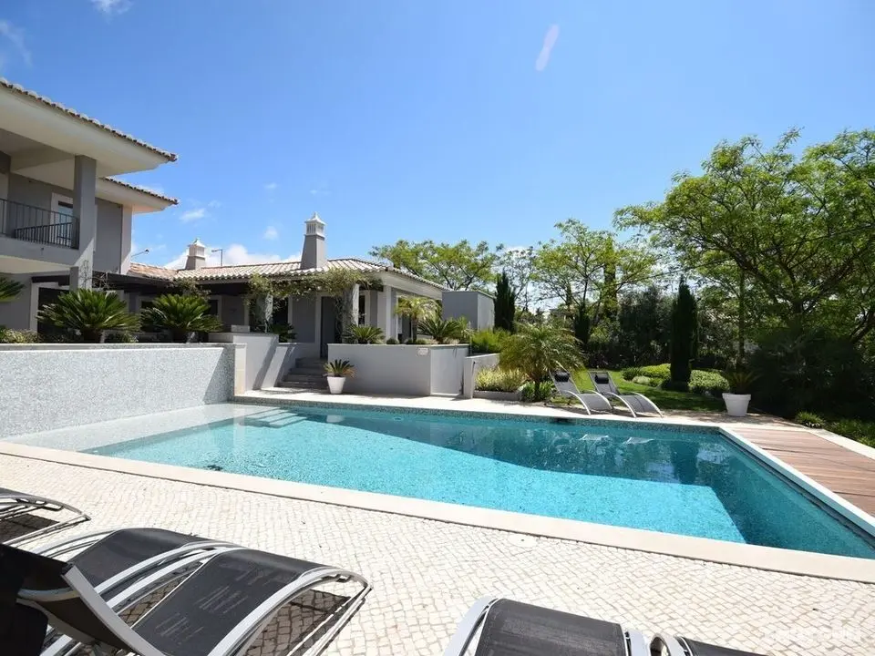 A Modern, Highly Luxurious 4-bedroom Villa With Swimming Pool Near Carvoeiro - Havuz