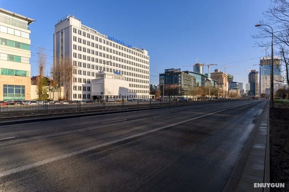 a&o Warsaw Wola - Dış Mekan