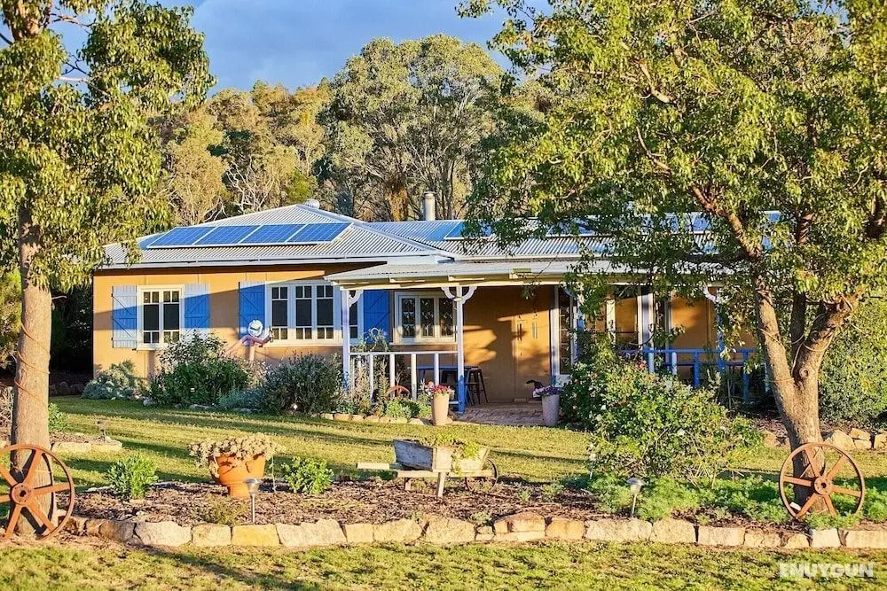 A Stanthorpe Getaway - Öne Çıkan Resim