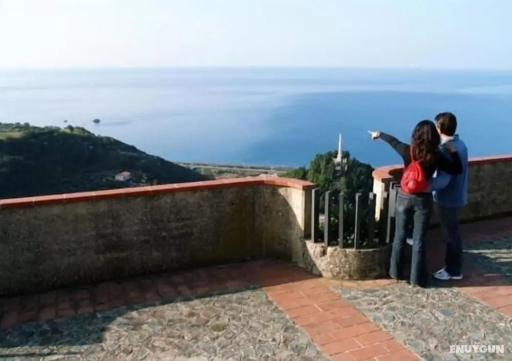 A Taverna Intru u vicu - Oda Düzeni