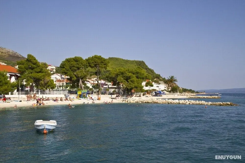 A5 - apt With 2 Balconies, 5 min Walking to Beach - Plaj