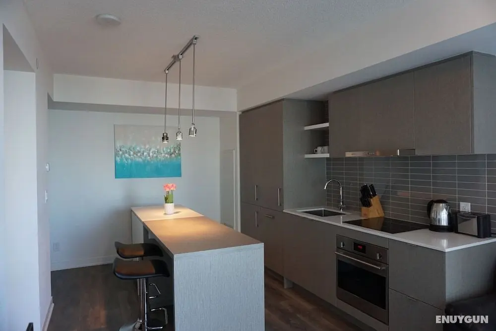 Aaira Suites at 1 York St - Öne Çıkan Resim