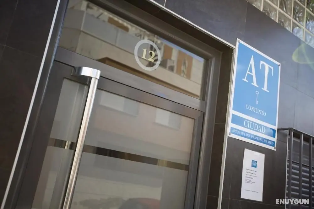 AB Apartamentos - Dış Mekan
