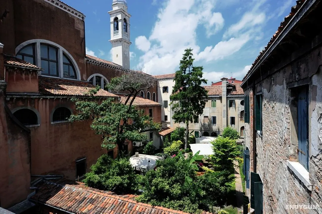 Abbazia - Dış Mekanlar