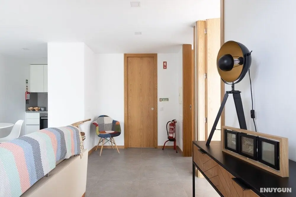 Abraços dos Avós - Casas de Aldeia - Lobi