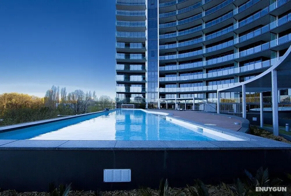 Accommodate Canberra - Manhattan - Havuz