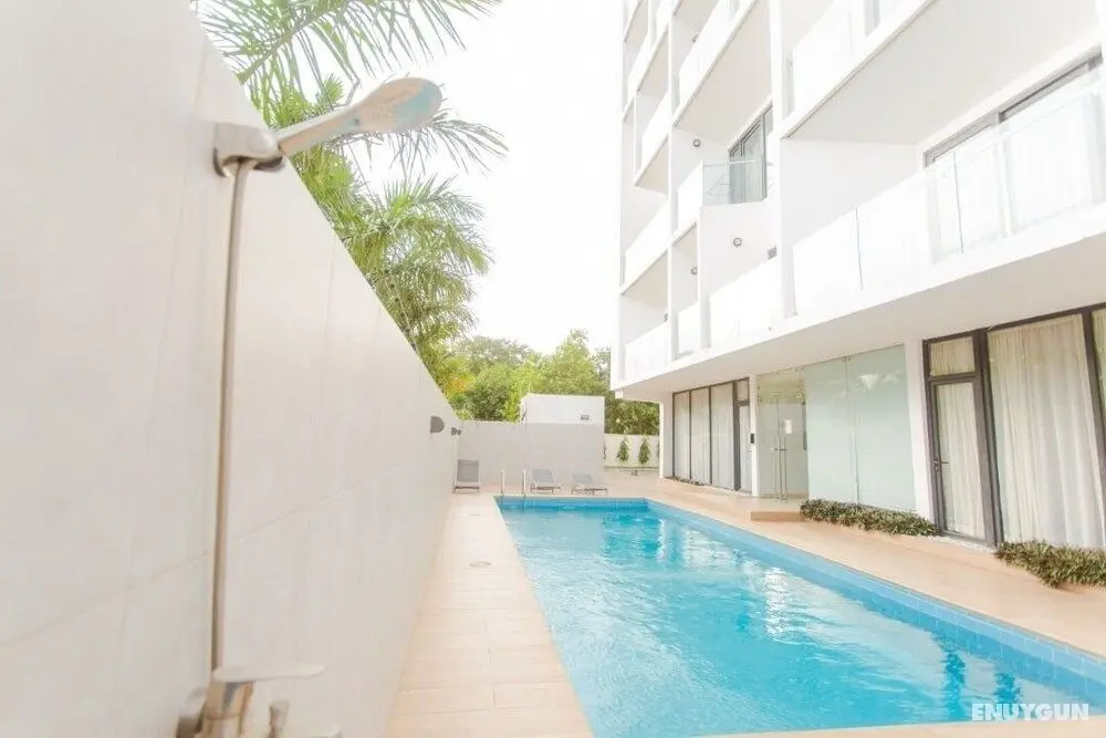 Accra Luxury Apartments at Pine Court - Havuz