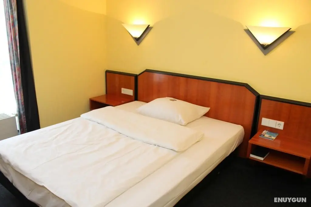 ACHAT Comfort Airport & Messe Stuttgart - Oda