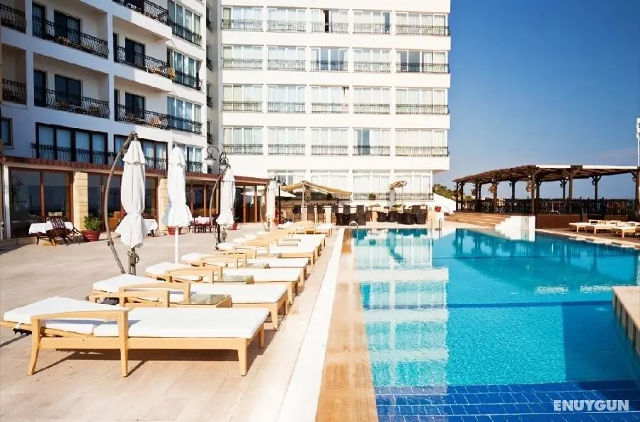 Ada Beach Hotel - Havuz