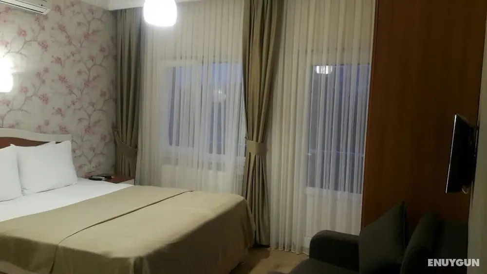 Ada Sahil Otel - Öne Çıkan Resim