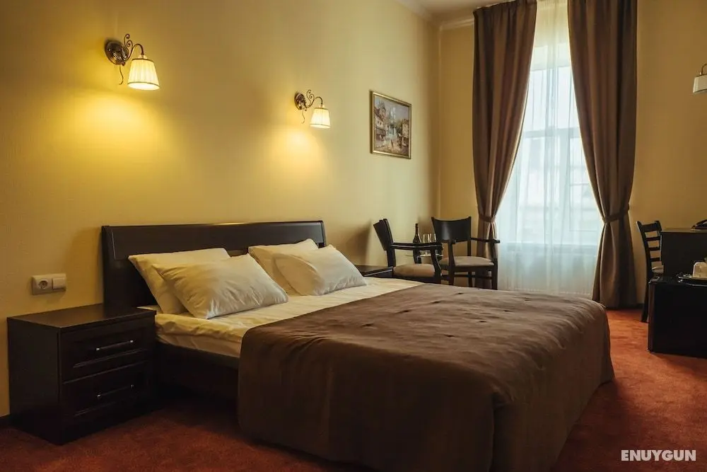 Adagio on Isaak square - Öne Çıkan Resim