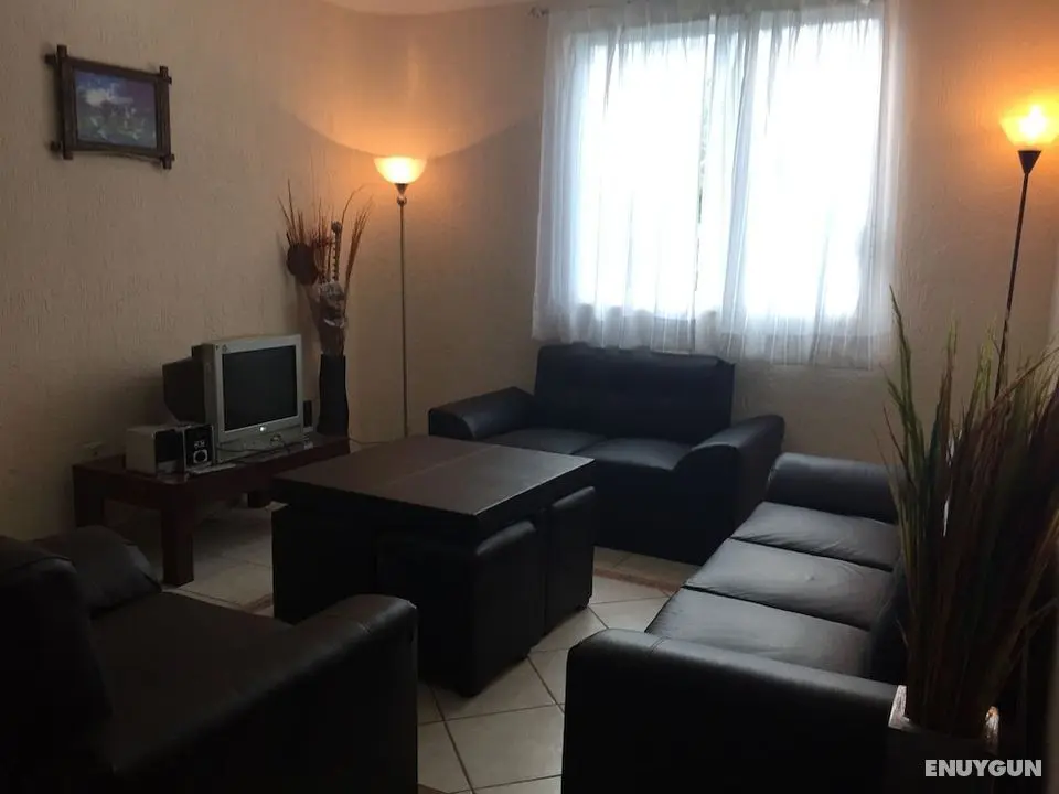 Adamaris Condo Condesa - Öne Çıkan Resim
