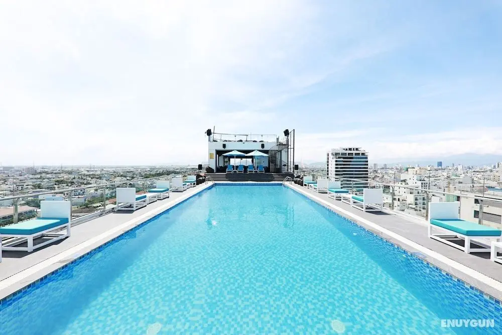 Adamo Hotel - Dış Mekan