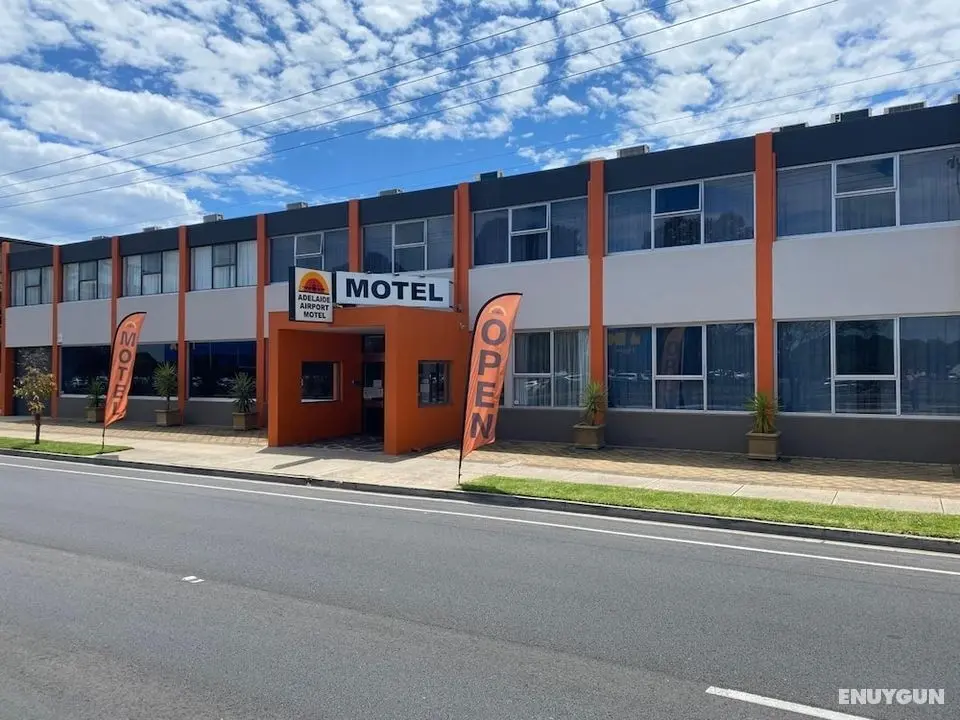 Adelaide Airport Motel - Dış Mekan