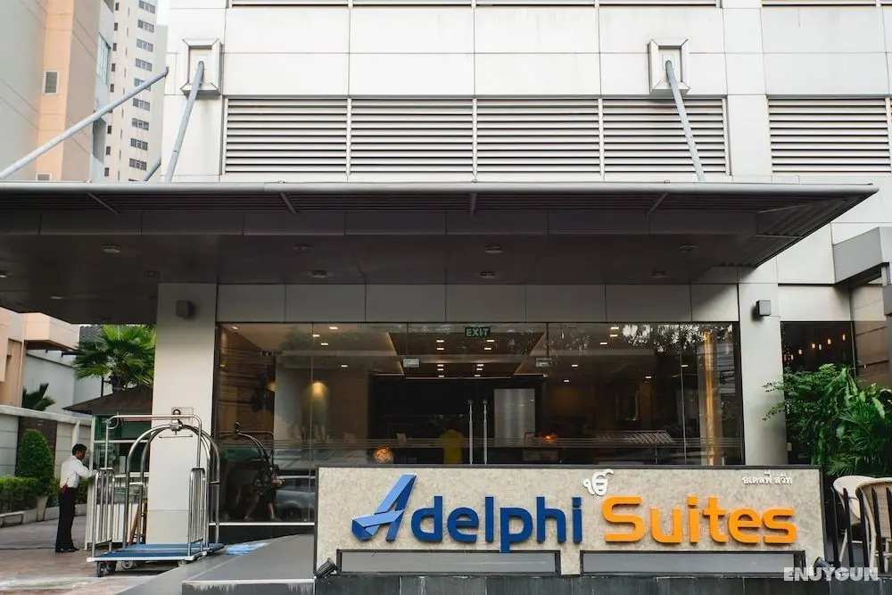 Adelphi Suites Bangkok - Dış Mekan