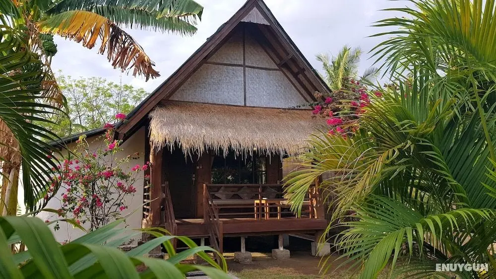 Adeng-Adeng Bungalows - Öne Çıkan Resim