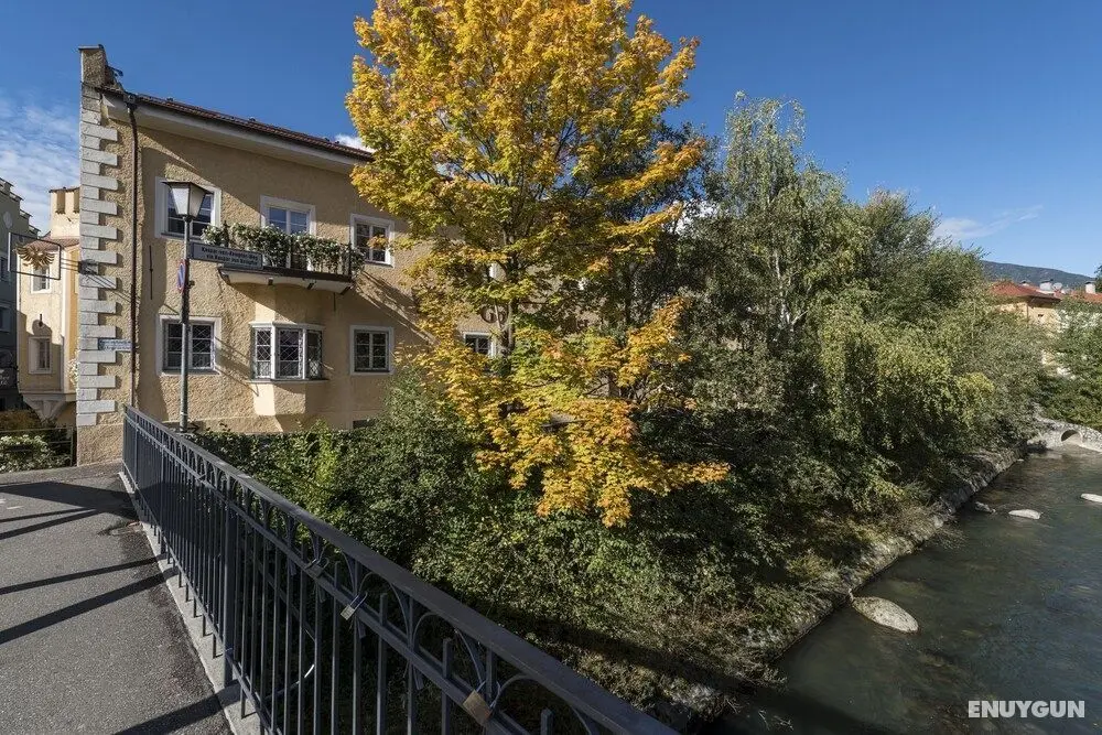 ADLER Historic Guesthouse - Dış Mekan