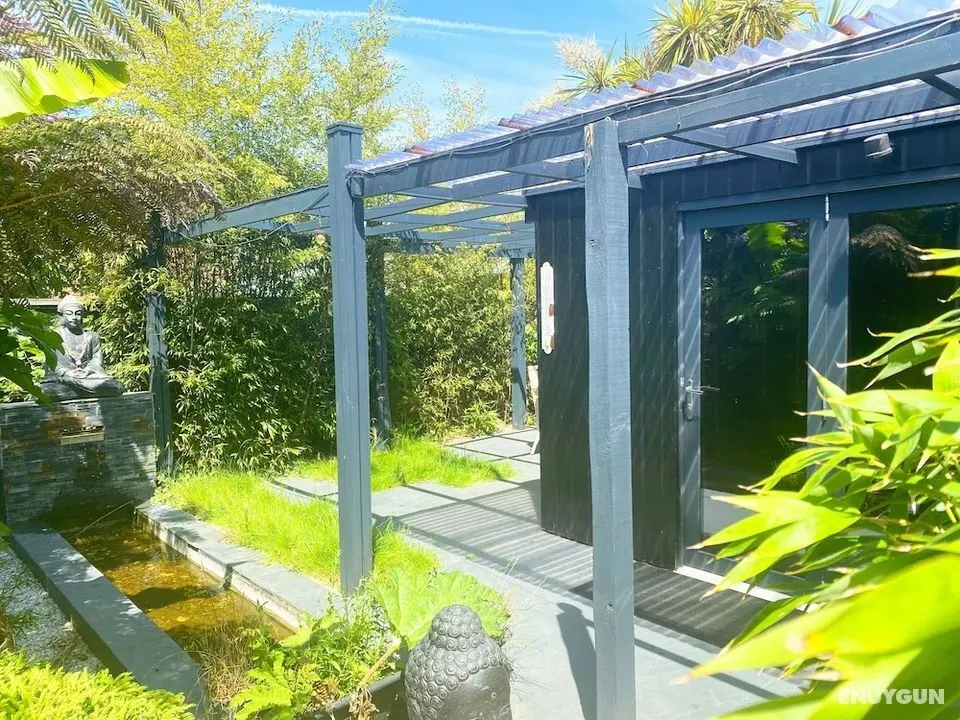 Adorable Zen Garden - 1 Bed Cottage by Poole Bay - Öne Çıkan Resim